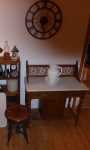 2575 Windsor Circle E Estate Sale Item Pic