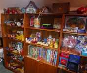 2575 Windsor Circle E Estate Sale Item Pic