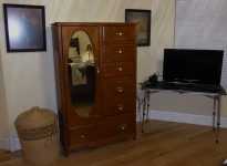 4354 Spring Meadow Ave. Estate Sale Item Pic