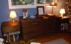2424 Leyton Lane Estate Sale Item Pic