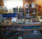 2424 Leyton Lane Estate Sale Item Pic
