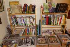 2346 Monroe St. Estate Sale Item Pic